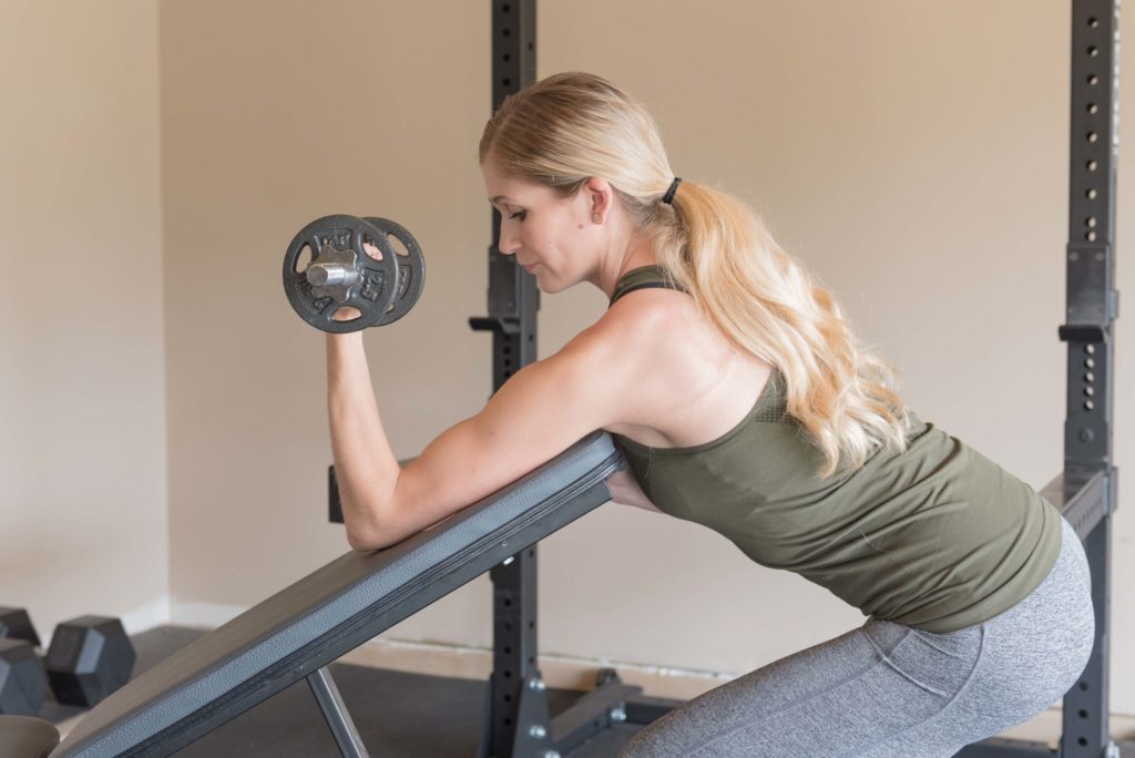 Fitmas Challenge: Back + Biceps (W2D5) - Lauren Gleisberg