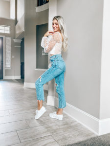 Lauren Gleisberg Abercrombie mom jeans